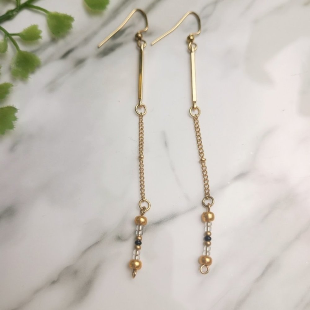 Minimalist Dangle Bohemian Beaded Delicate Earrings - Picture 3 of 8